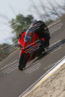 media/Nov-02-2025-Lets Ride (Sun) [[f7a3caa734]]/B Group/1120am (Turn 2 Inside)/